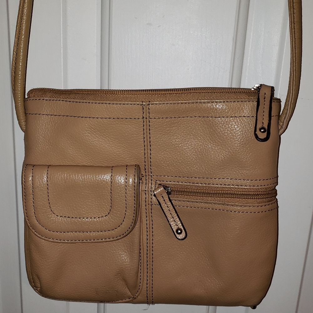 Tan Crossbody - Picture 2 of 7